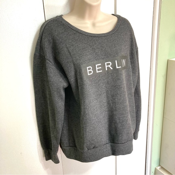 BERLIN Germany Gray Pullover Crewneck Sweatshirt by Atmosphere Womens Size 10 - Picture 3 of 14
